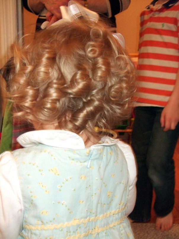 Look at those curls